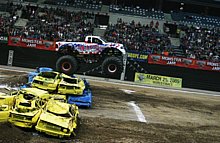 MONSTER JAM